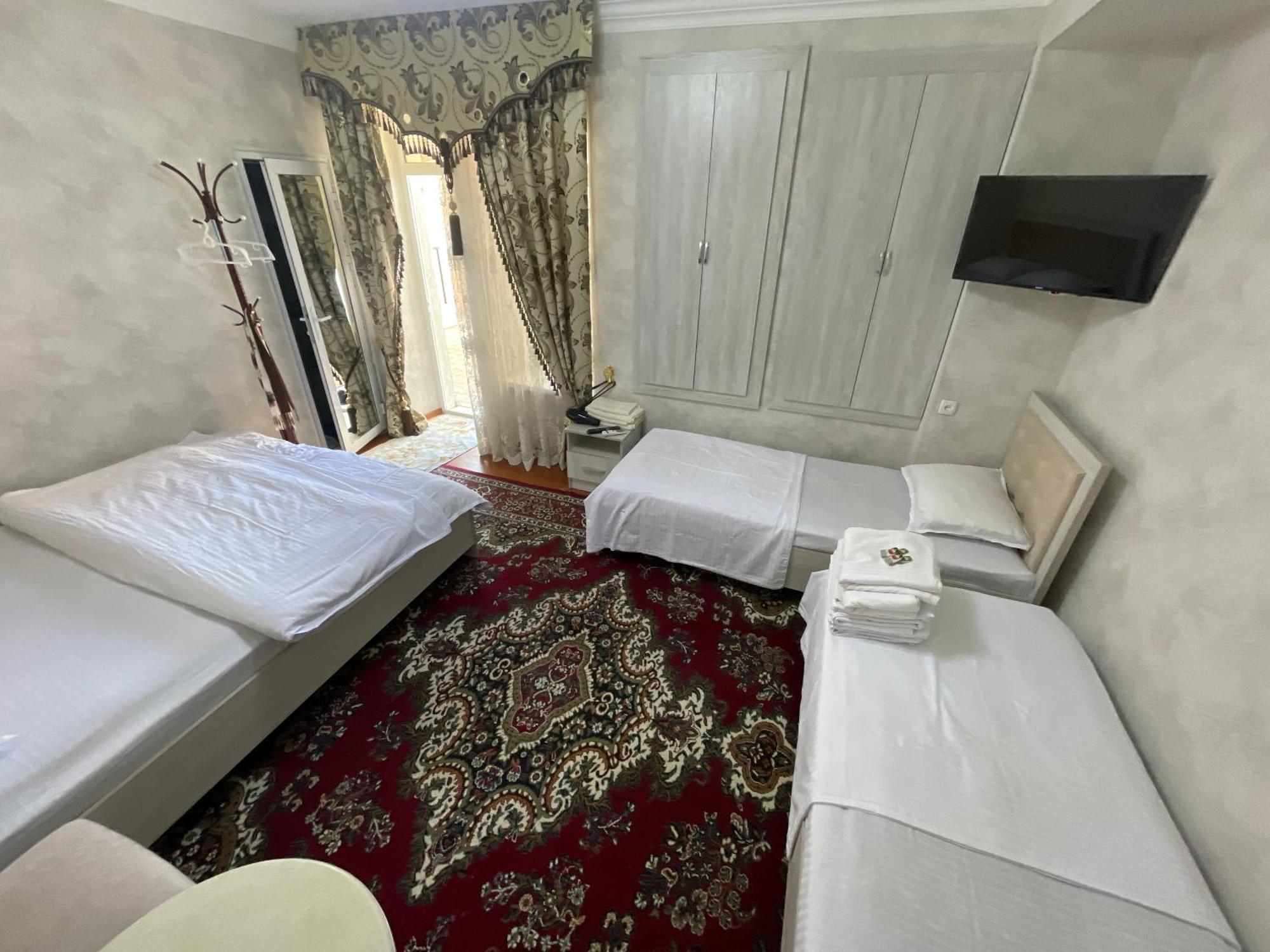 Isfandiyor Hotel Samarkand Exterior photo